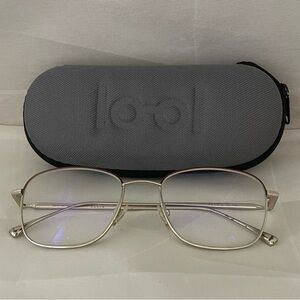 PERRY ELLIS- metal eyeglass frame